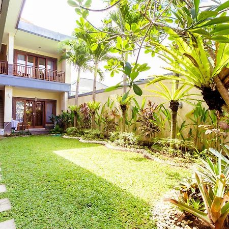 Sakura Guest House Canggu  Luaran gambar